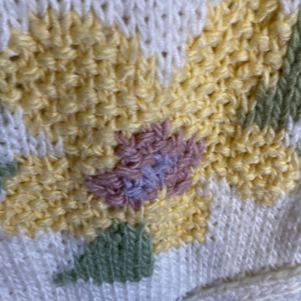 Andrew St.John Vintage Knit Sweater with Floral Design Size L - Picture 10 of 12